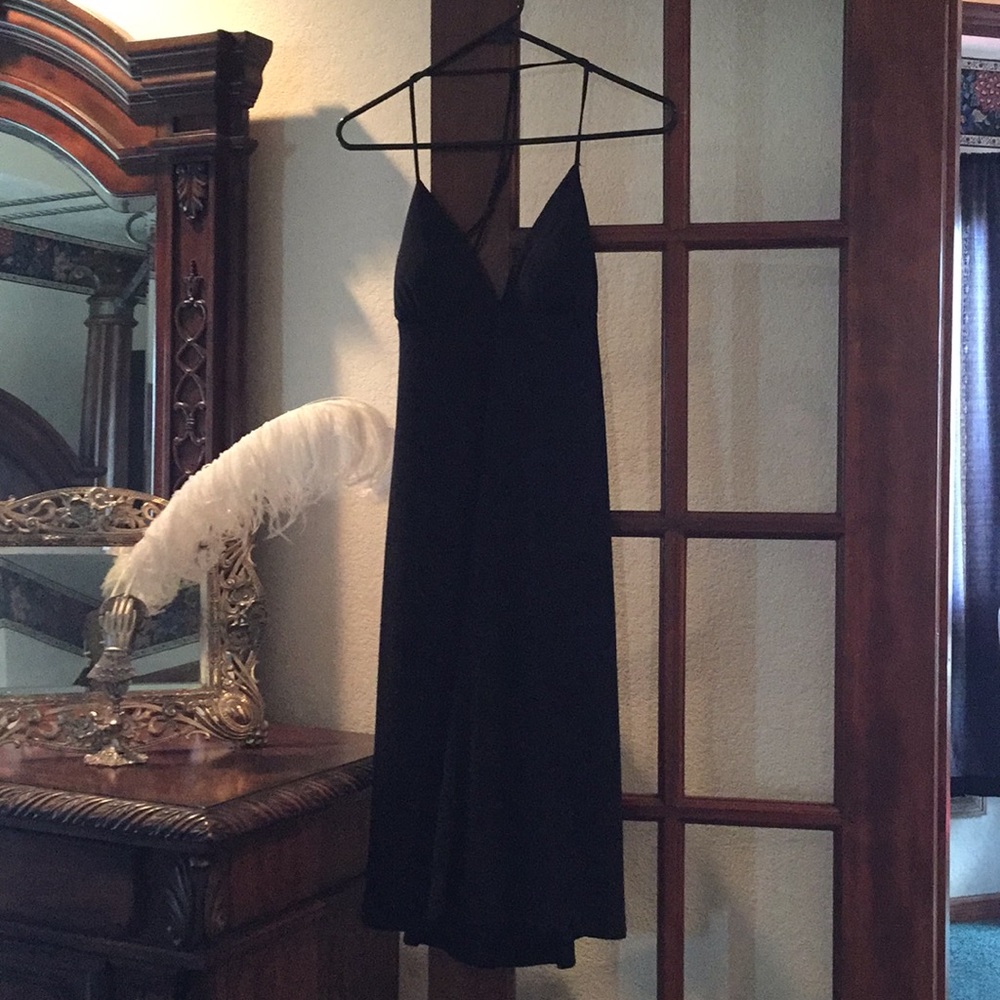 White House | Black Market backless zip up dress